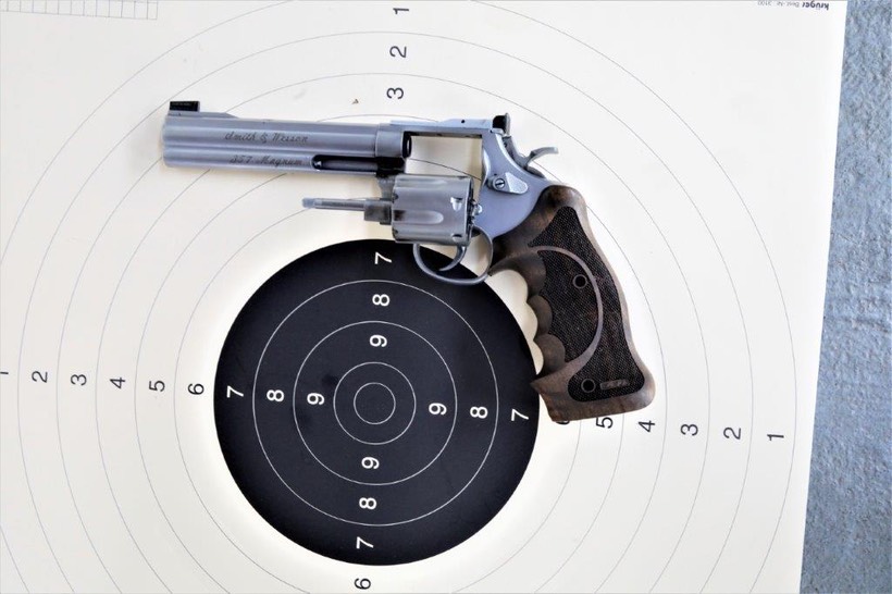  T 16258 Revolver